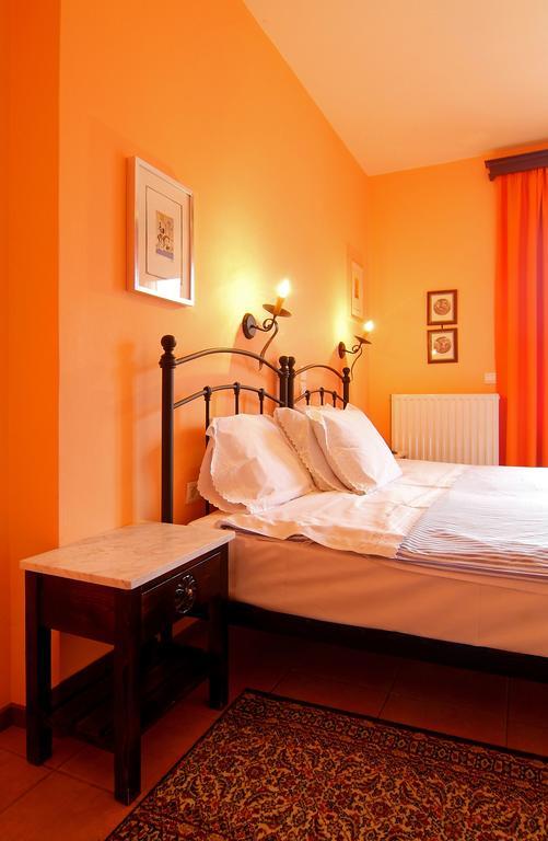 Nefeles Hotel Arachova Eksteriør billede